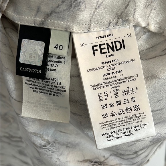 Chic Marble Pattern Button-Up Shirt - Picture 5 of 5